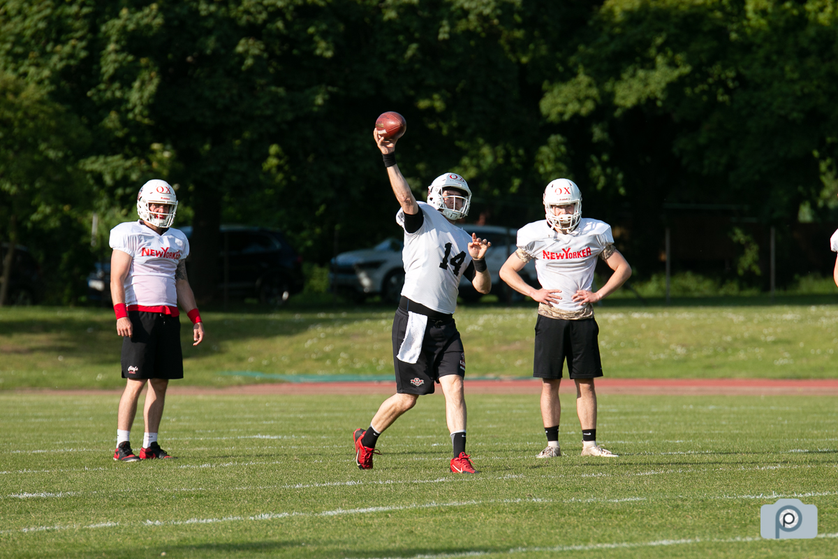 GFL2021_NewYorkerLions_Training02062021_0011.jpg
