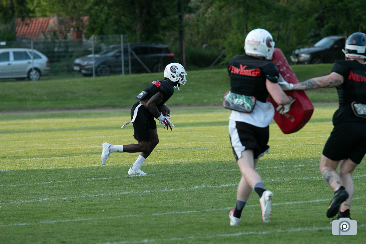GFL2021_NewYorkerLions_Training02062021_0155.jpg