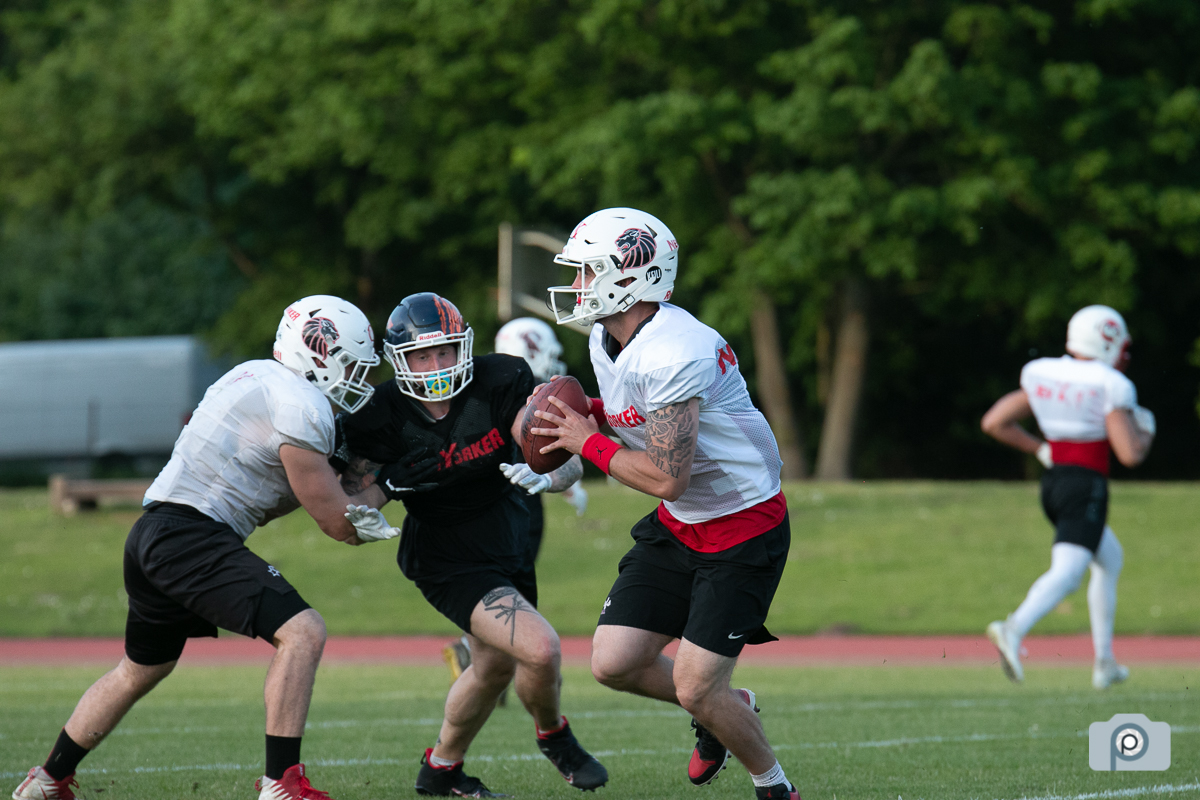 GFL2021_NewYorkerLions_Training02062021_0162.jpg