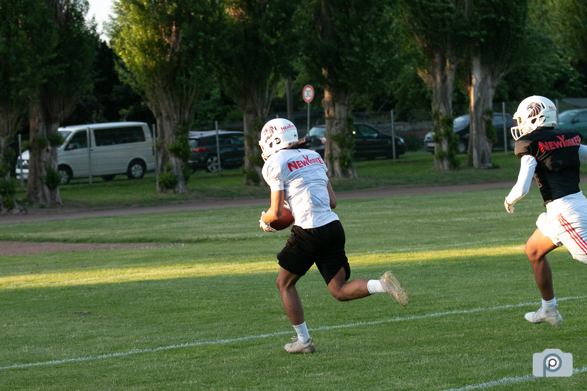 GFL2021_NewYorkerLions_Training02062021_0171.jpg