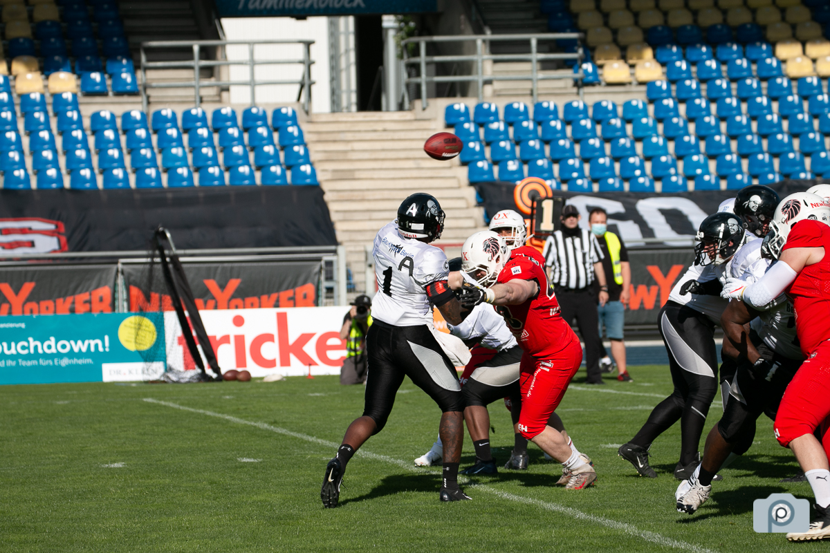 GFL2021_12062021_vs_Berlin_0046.jpg