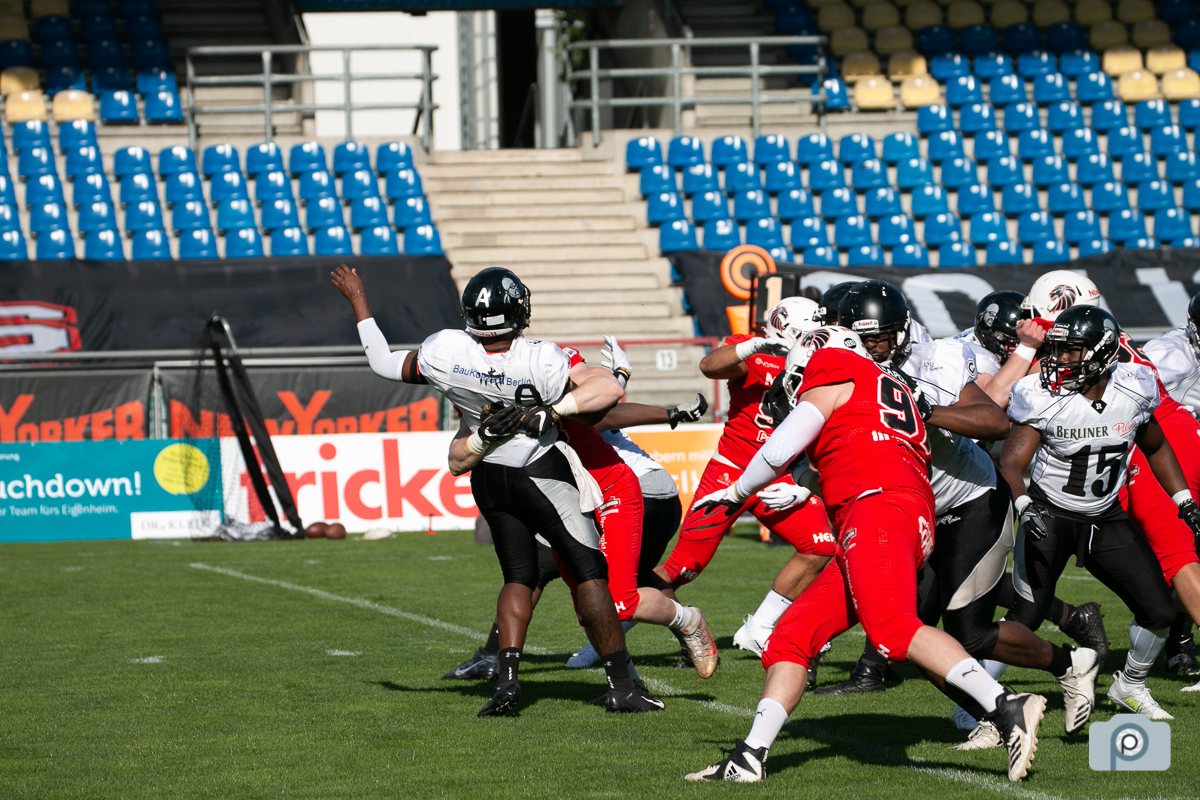 GFL2021_12062021_vs_Berlin_0048.jpg