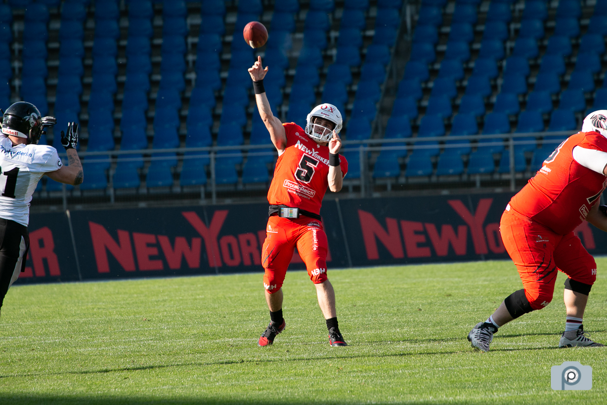 GFL2021_12062021_vs_Berlin_0111.jpg