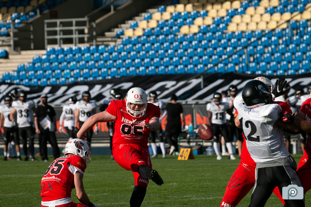 GFL2021_12062021_vs_Berlin_0123.jpg
