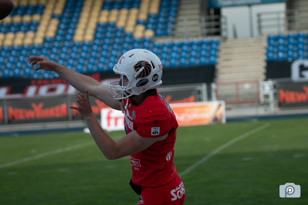 GFL2021_12062021_vs_Berlin_0143.jpg