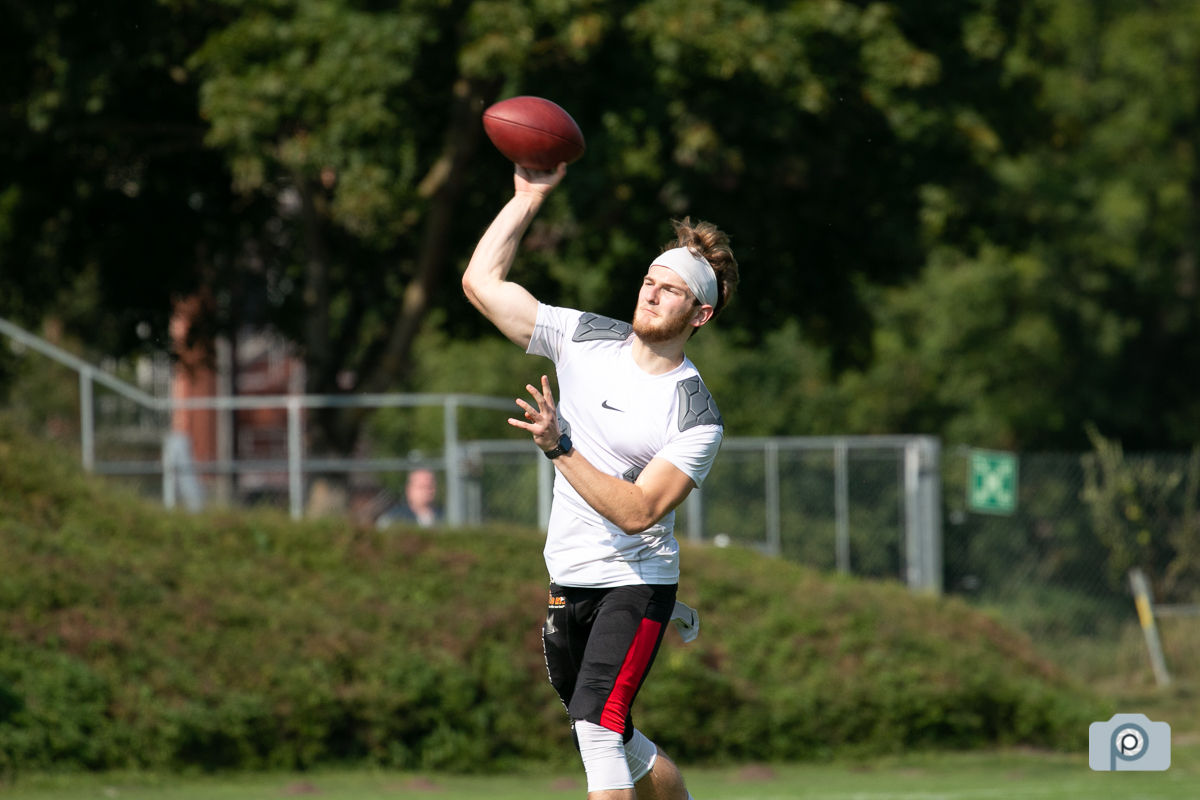 GFL2021_20210918_Viertelfinal_vs_Hall_0032.jpg