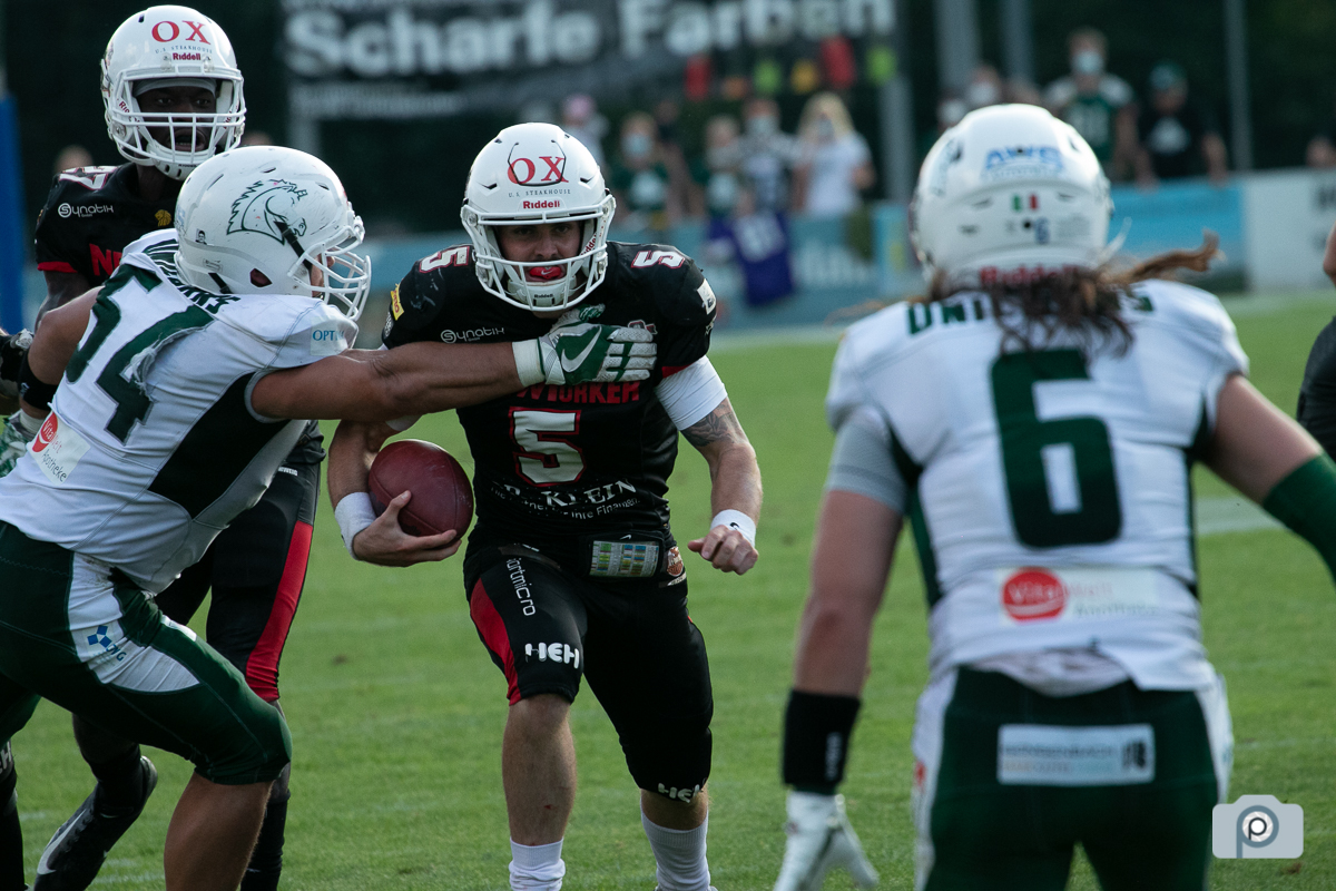 GFL2021_20210918_Viertelfinal_vs_Hall_0179.jpg