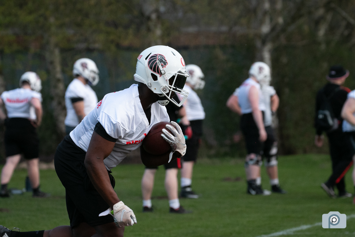 GFL2022_20220413_Training_Helmets_0009.jpg