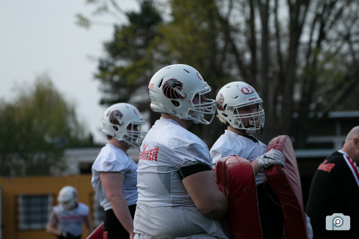 GFL2022_20220413_Training_Helmets_0014.jpg