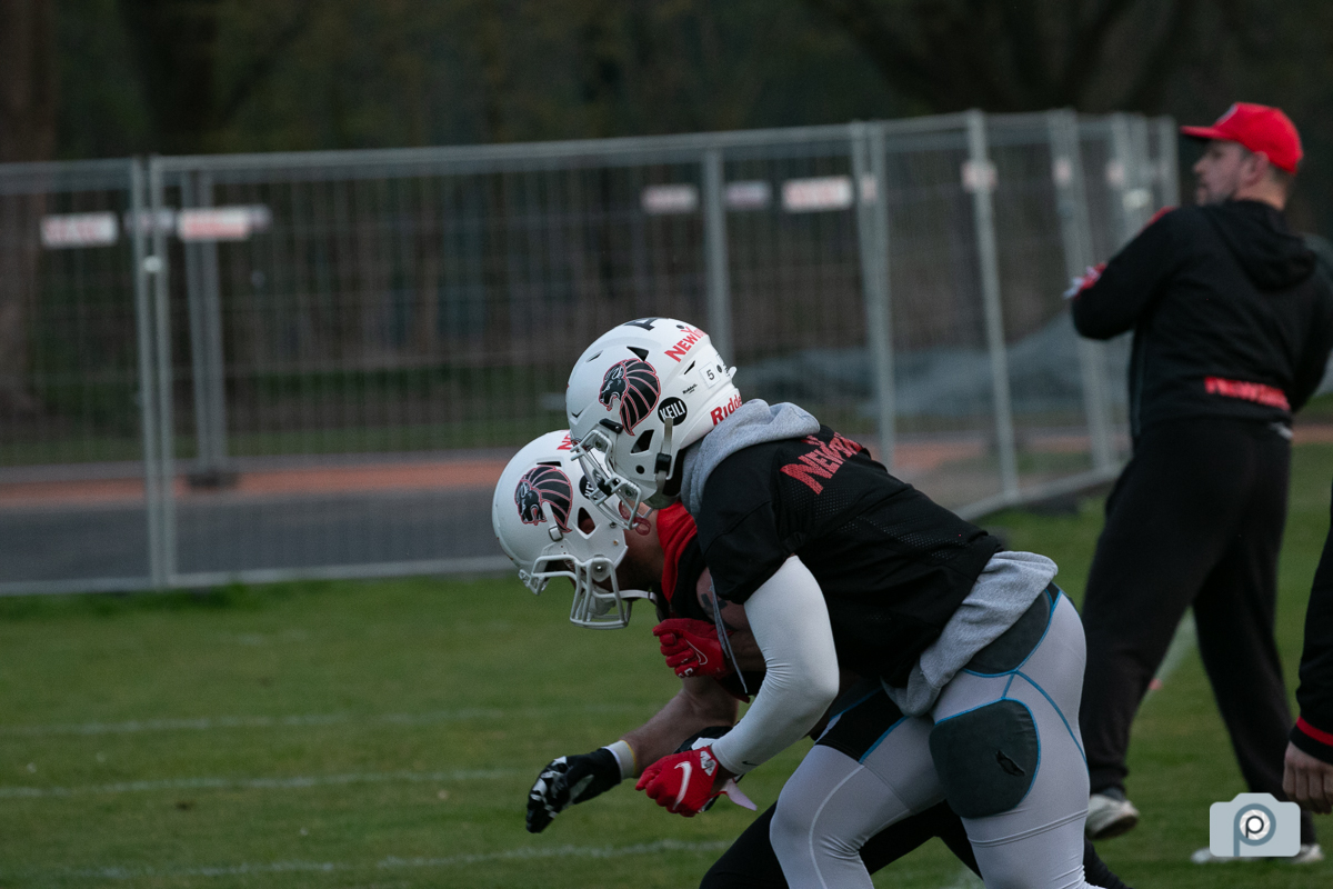 GFL2022_20220413_Training_Helmets_0025.jpg