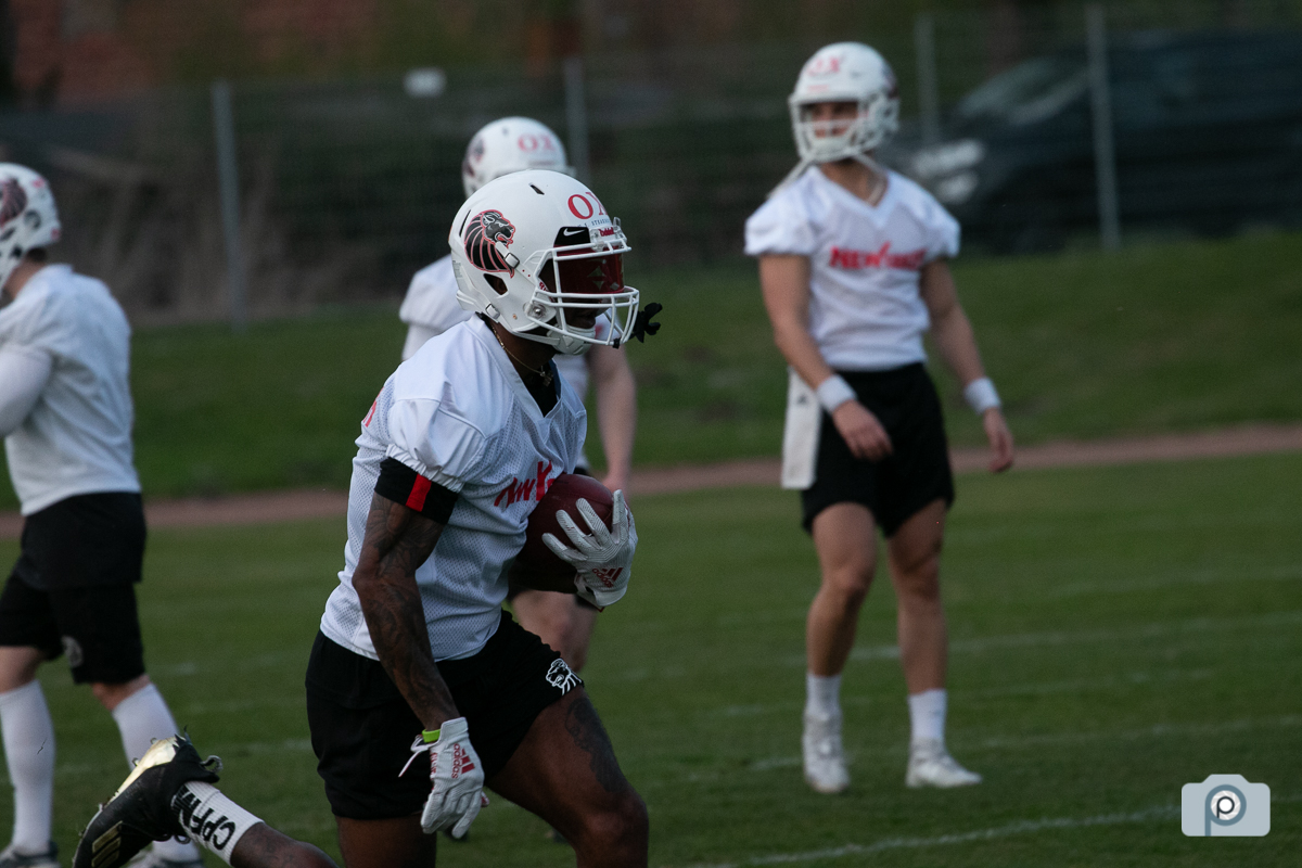 GFL2022_20220413_Training_Helmets_0028.jpg