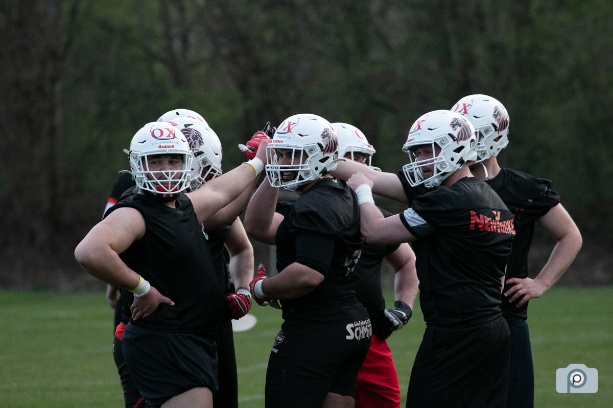 GFL2022_20220413_Training_Helmets_0033.jpg