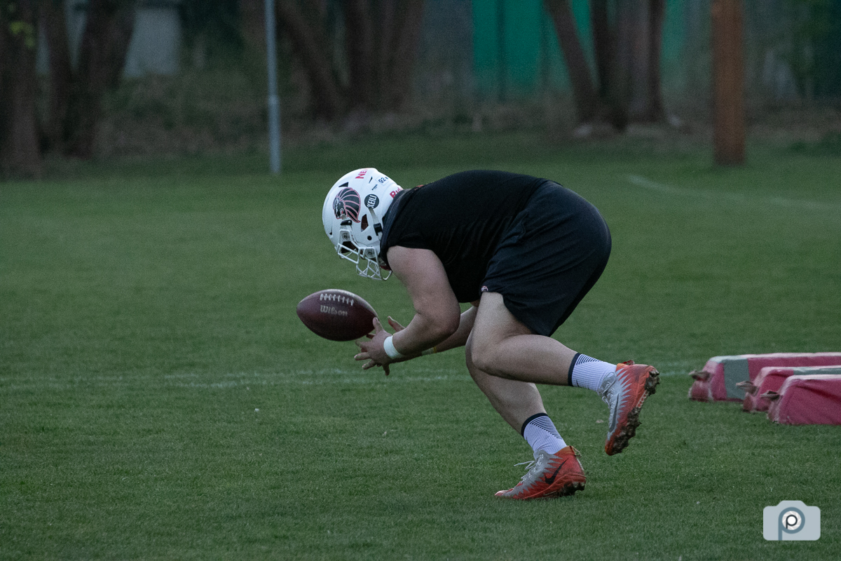 GFL2022_20220413_Training_Helmets_0042.jpg