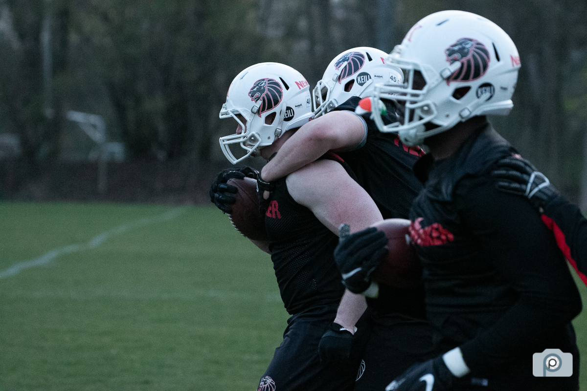 GFL2022_20220413_Training_Helmets_0046.jpg