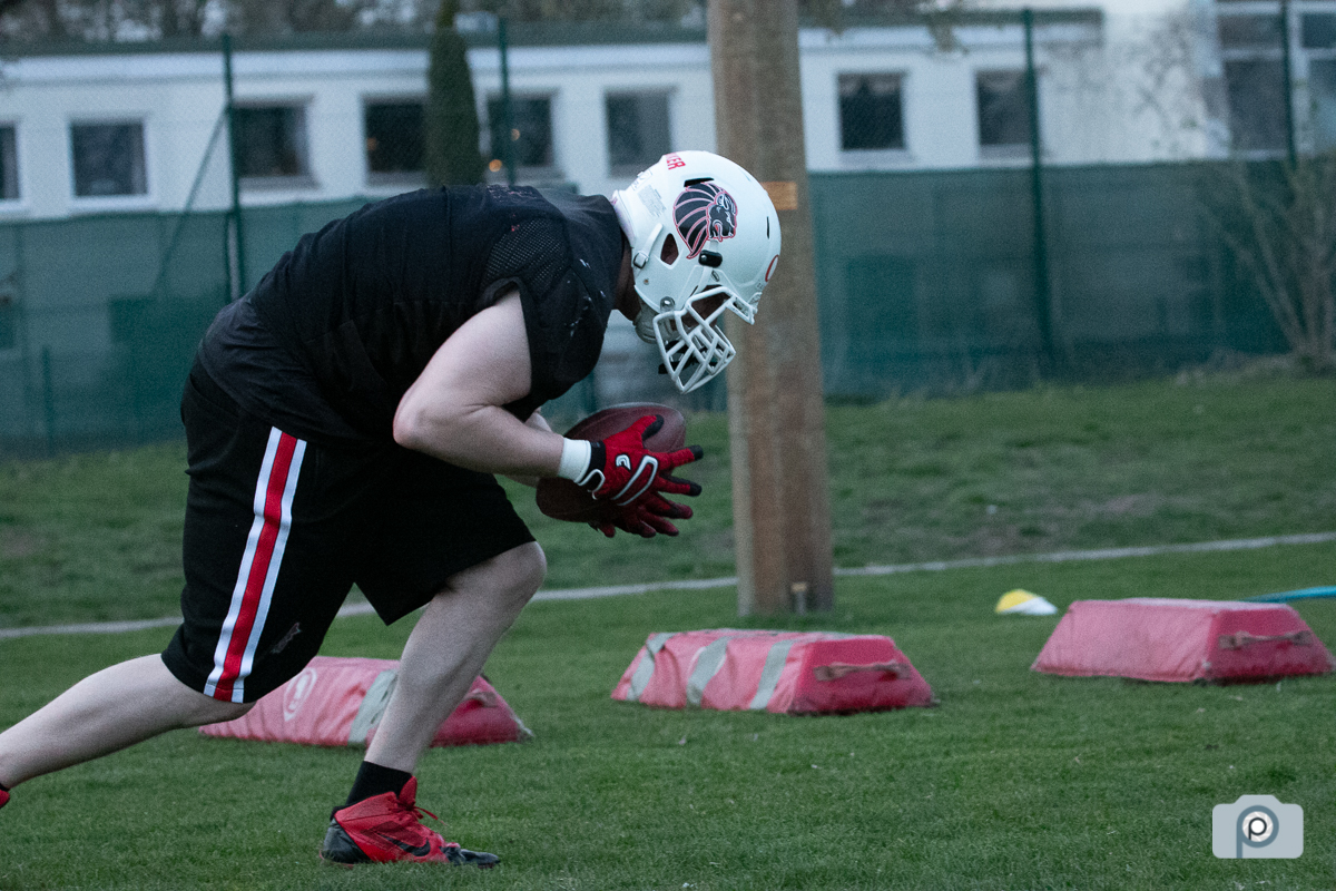 GFL2022_20220413_Training_Helmets_0048.jpg