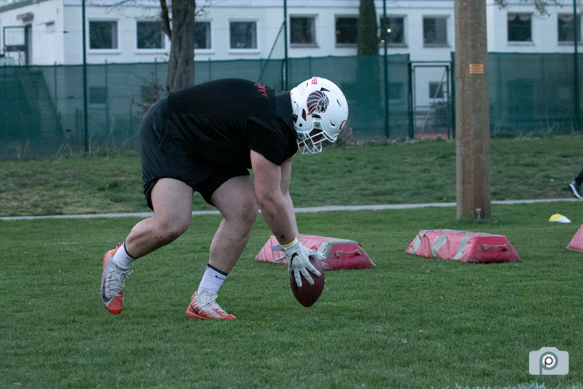 GFL2022_20220413_Training_Helmets_0049.jpg