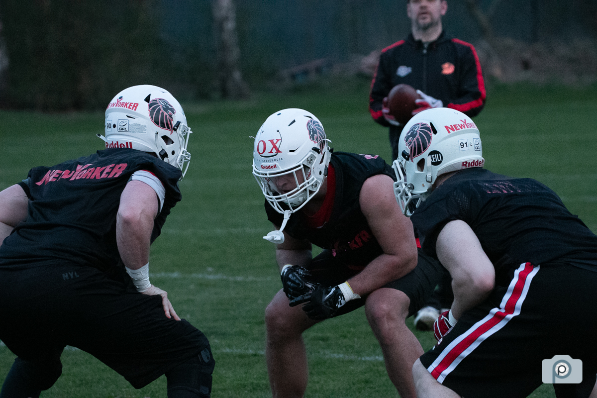 GFL2022_20220413_Training_Helmets_0056.jpg