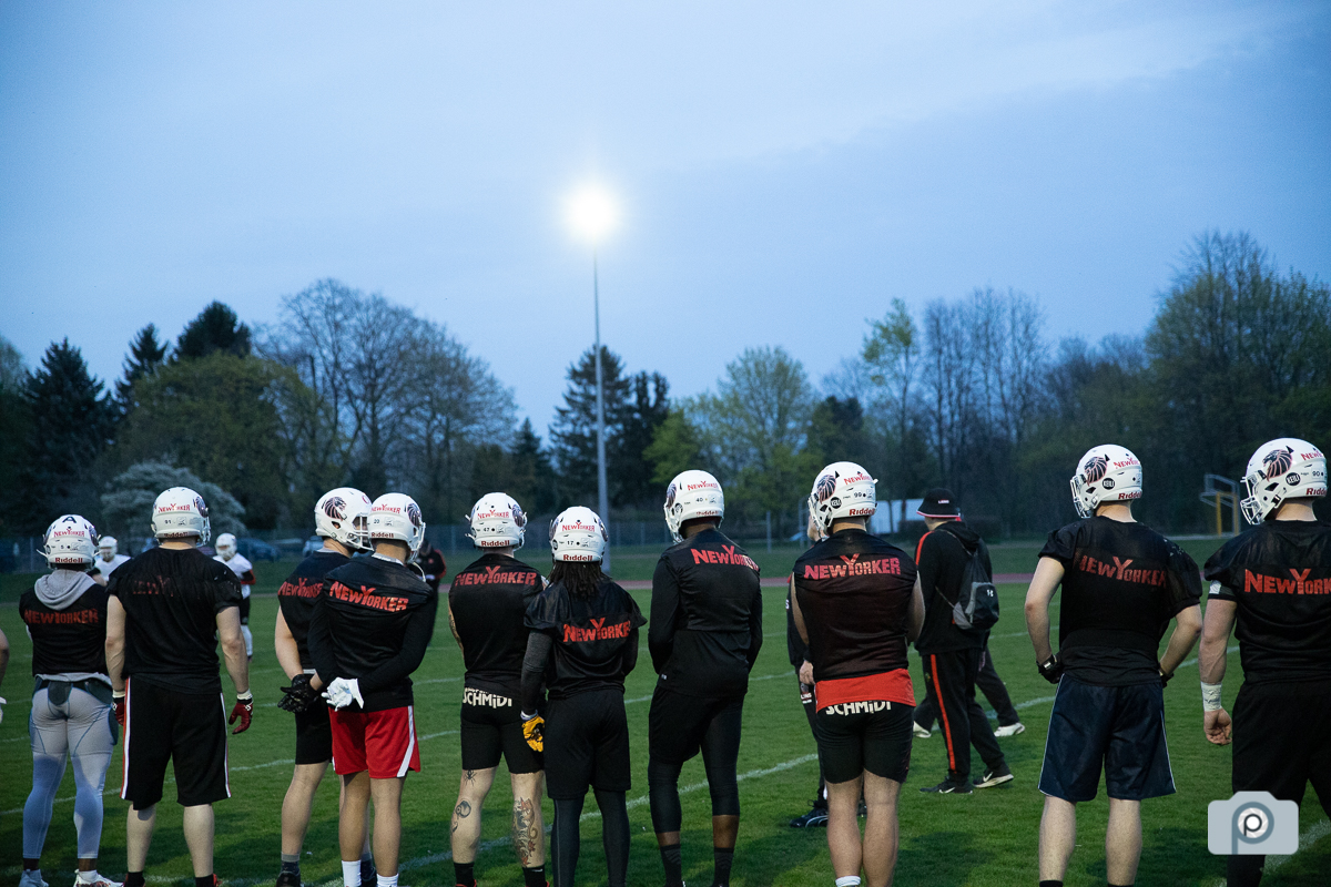 GFL2022_20220413_Training_Helmets_0060.jpg
