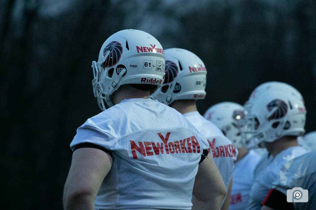 GFL2022_20220413_Training_Helmets_0069.jpg