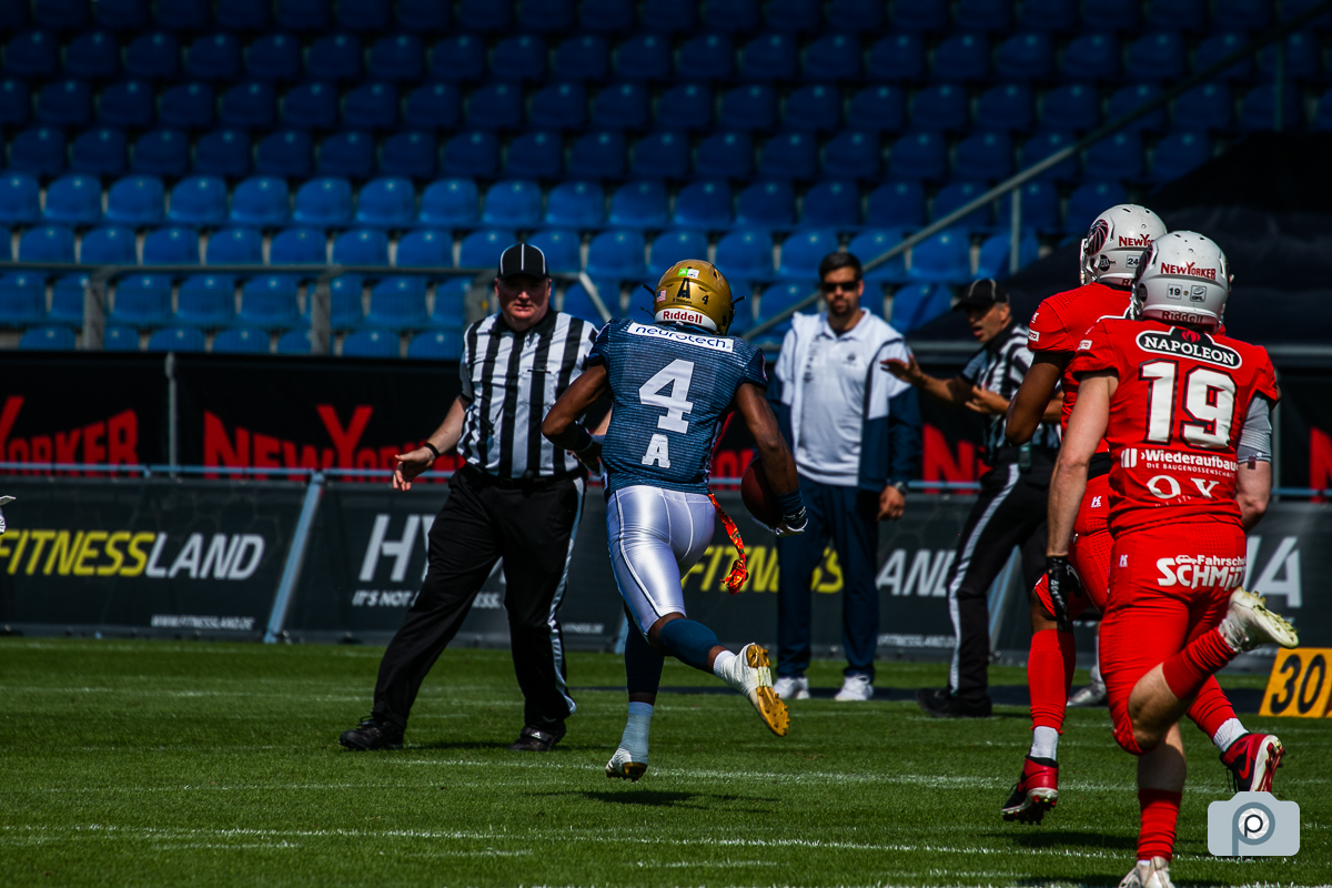 GFL2022_20220821_vs_Dresden_0071.jpg