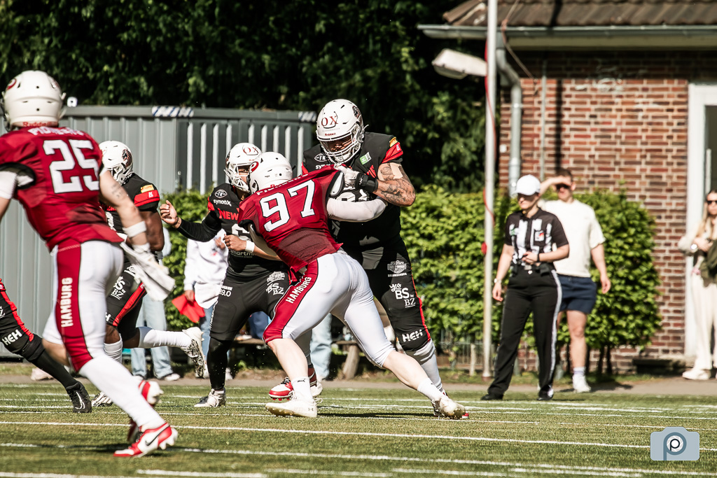 GFL2025_20250426_Testspiel_@_Hamburg(Pioneers)-145.jpg
